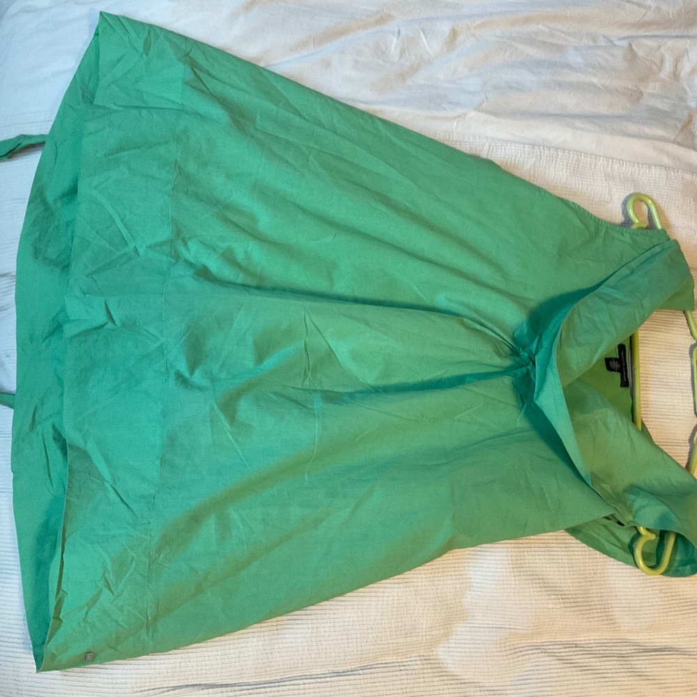 Lovely green cotton blouse by Tommy Hilfiger in size 14